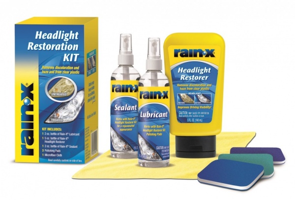 Sada na leštění světel Rain-X Headlight Restoration Kit